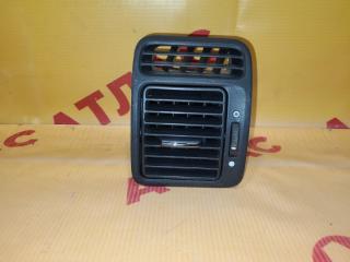 Дефлектор воздушный правый HONDA CR-V 2005