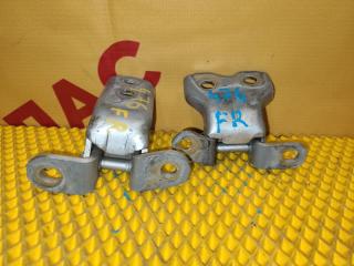 Петля двери передняя правая TOYOTA Corolla Runx 2006 контрактная Петля двери передняя правая TOYOTA Corolla Runx 2006