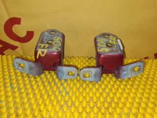 Петля двери передняя правая MAZDA Axela 2012 контрактная Петля двери передняя правая MAZDA Axela 2012