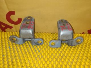 Запчасть петля двери передняя левая HONDA Stream 2002