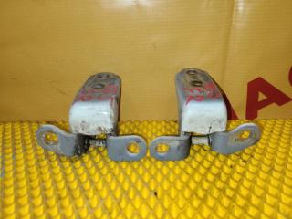 Петля двери передняя правая HONDA Fit 2007