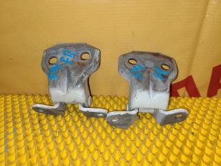 Петля двери передняя правая SUBARU Forester 2005 контрактная Петля двери передняя правая SUBARU Forester 2005