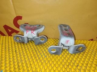 Петля двери передняя правая TOYOTA Corolla Axio 2008 контрактная Петля двери передняя правая TOYOTA Corolla Axio 2008