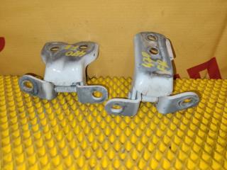 Петля двери передняя правая TOYOTA Ist 2005 контрактная Петля двери передняя правая TOYOTA Ist 2005