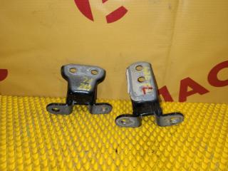 Петля двери передняя левая TOYOTA Camry 2008 контрактная Петля двери передняя левая TOYOTA Camry 2008