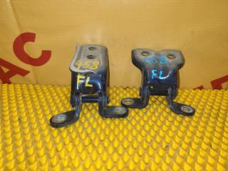 Петля двери передняя левая TOYOTA Avensis 2004 контрактная Петля двери передняя левая TOYOTA Avensis 2004