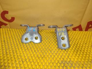 Петля двери передняя правая TOYOTA Corolla Runx 2004 контрактная Петля двери передняя правая TOYOTA Corolla Runx 2004