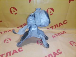 Подушка ДВС правая AUDI A4 2010