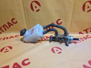 Главный тормозной цилиндр TOYOTA Ist 2005