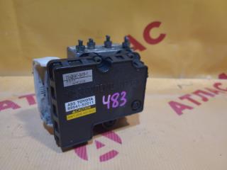 Блок ABS TOYOTA Vitz 2000