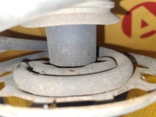 Стойка передняя Fit 2007 GD1 L13A