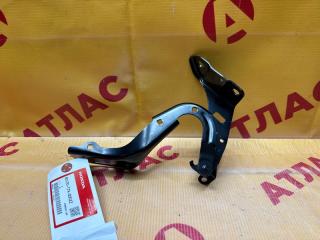 Петля капота правая HONDA VEZEL