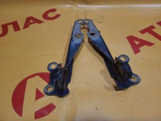 Кронштейн капота TOYOTA Ist 2004