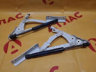 Фото запчасти петля крышки багажника задняя MAZDA Axela 2009 контрактная запчасть Запчасть петля крышки багажника задняя MAZDA Axela 2009