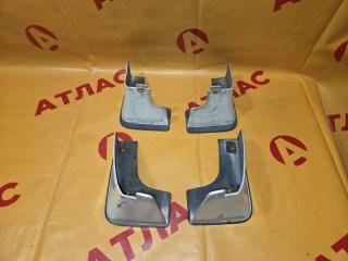 Брызговик NISSAN Teana 2009