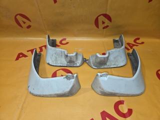 Брызговик NISSAN March 2014