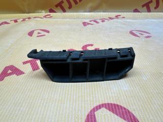 Крепление бампера переднее правое HONDA Fit 2007