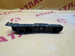 Крепление бампера переднее правое HONDA Stream 2002