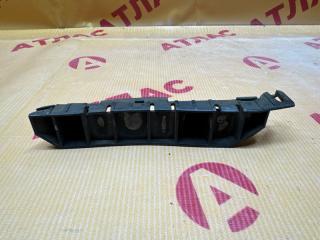 Крепление бампера переднее левое HONDA Stream 2002