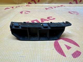 Крепление бампера переднее левое HONDA Fit 2002