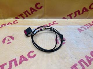 Трос капота TOYOTA Ist 2003 контрактная Трос капота TOYOTA Ist 2003