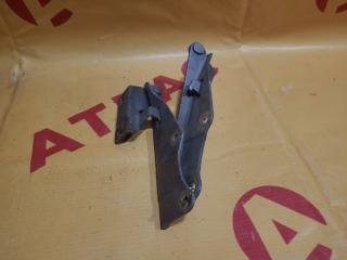 Кронштейн капота NISSAN Avenir 2001