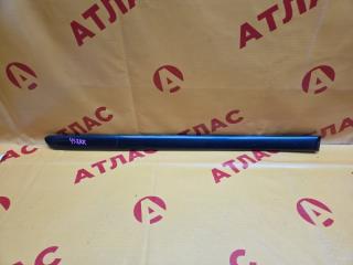 Молдинг двери задний правый TOYOTA Avensis 2004