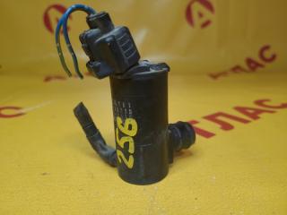 Насос омывателя TOYOTA Corolla 1996