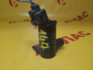 Насос омывателя TOYOTA Corolla 2001