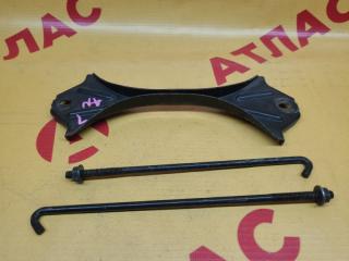 Крепление аккумулятора MAZDA DEMIO 2005