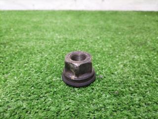 Запчасть гайка колесная задняя правая MITSUBISHI CANTER 1998