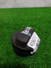 Крышка бензобака VOLKSWAGEN JETTA 2005-2010 контрактная Крышка бензобака VOLKSWAGEN JETTA 2005-2010