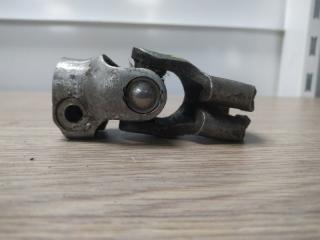 Запчасть карданчик рулевой NISSAN SKYLINE