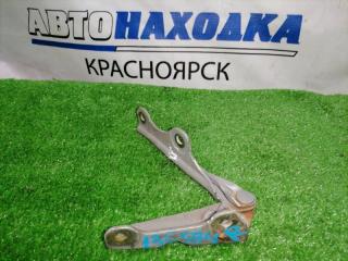 Запчасть кронштейн капота передний правый MITSUBISHI DIAMANTE 1995-2005