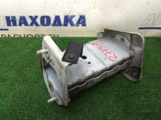 Кронштейн бампера передний правый NISSAN BLUEBIRD SYLPHY 2005-2012