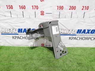 Фото запчасти рамка радиатора передняя правая SMART FORFOUR 2014-2023 контрактная запчасть Запчасть рамка радиатора передняя правая SMART FORFOUR 2014-2023