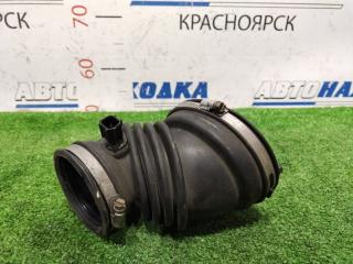 Фото запчасти патрубок воздушного фильтра CHRYSLER GRAND VOYAGER 2008-2015 контрактная запчасть Запчасть патрубок воздушного фильтра CHRYSLER GRAND VOYAGER 2008-2015