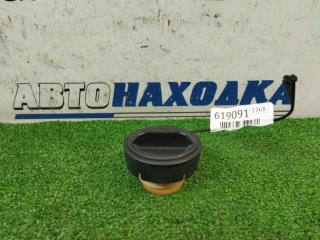 Крышка бензобака TOYOTA AVENSIS 2002-2010 контрактная Крышка бензобака TOYOTA AVENSIS 2002-2010