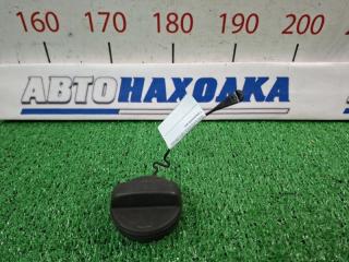 Запчасть крышка бензобака TOYOTA VITZ 2010-2020