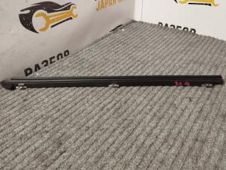 Запчасть уплотнитель стекла двери задний левый Toyota Camry 2009