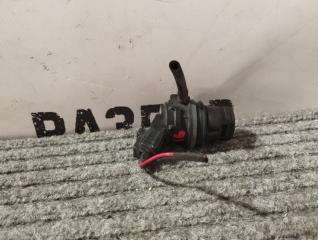 Запчасть насос омывателя Toyota Camry 2009