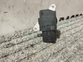 Запчасть датчик массового расхода воздуха Toyota Camry 2006