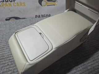 Подлокотник задний Camry 2006 ACV40 2AZFE