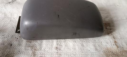 Запчасть крышка бардачка между сидениями. nissan sunny 2002