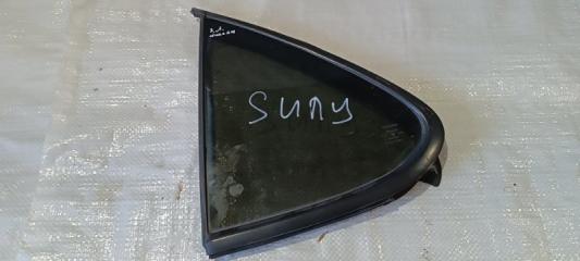 Запчасть стекло боковое заднее левое nissan sunny 2002