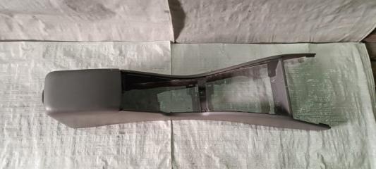 Запчасть бардачок между сиденьями Subaru Forester 1999