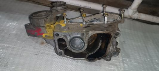 Корпус помпы Honda CR-V K20A Корпус помпы Honda CR-V K20A