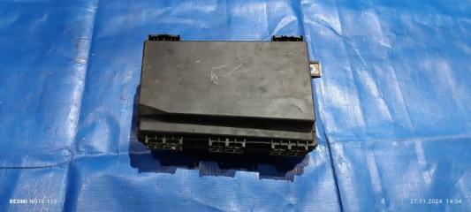 Фото запчасти блок предохранителей Opel Astra 2005 контрактная запчасть Запчасть блок предохранителей Opel Astra 2005