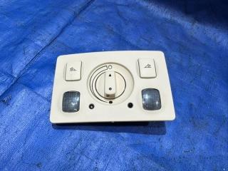 Запчасть плафон подсветки салона AUDI A6 1998