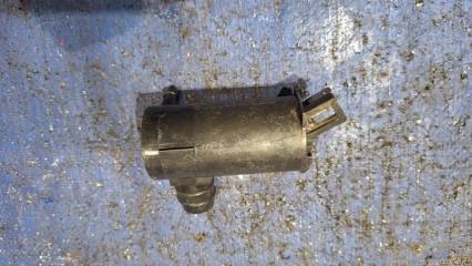 Запчасть насос омывателя передний MITSUBISHI Lancer Cedia 2001